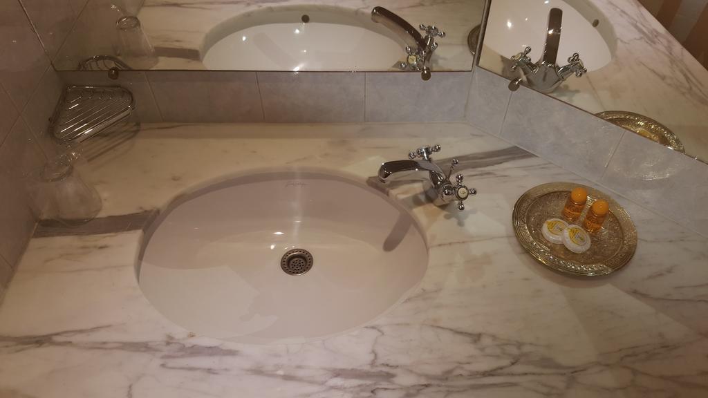 קזבלנקה Rania Belmadina Hotel מראה חיצוני תמונה