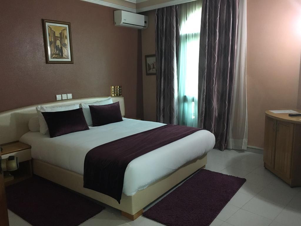 קזבלנקה Rania Belmadina Hotel מראה חיצוני תמונה