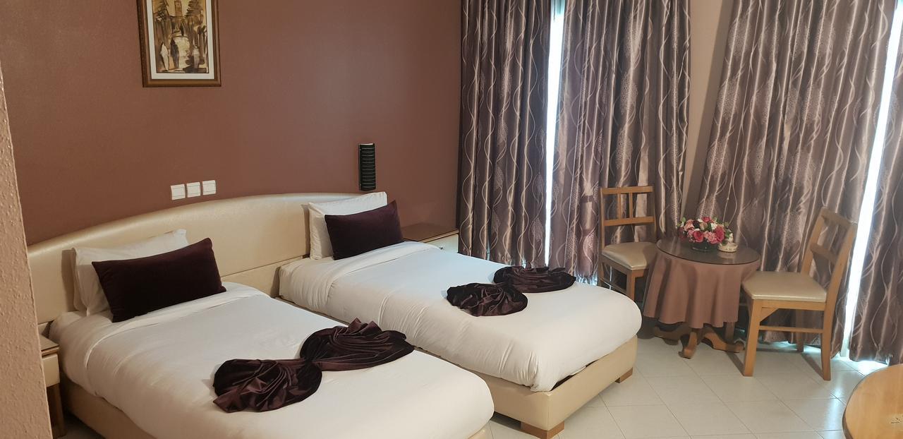 קזבלנקה Rania Belmadina Hotel מראה חיצוני תמונה
