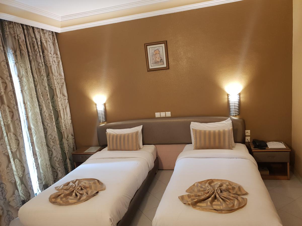 קזבלנקה Rania Belmadina Hotel מראה חיצוני תמונה